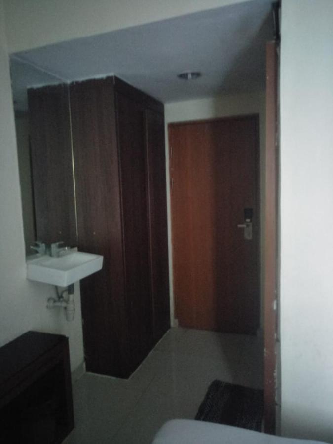 Penthouse Hotel Jakarta Exterior photo